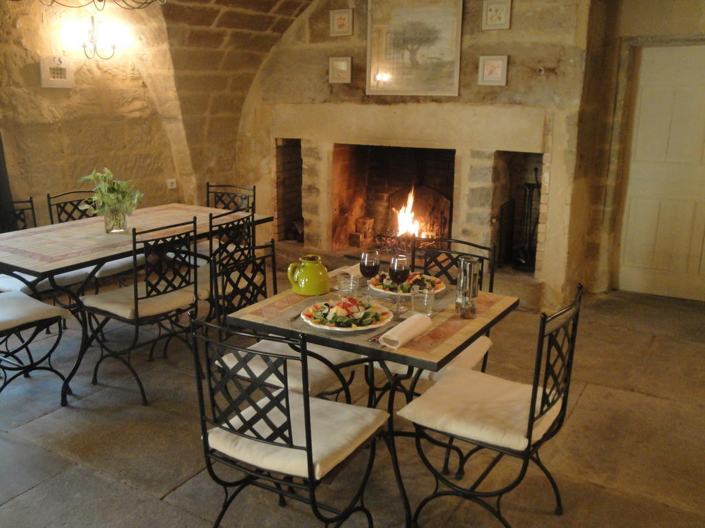 Bastide De La Treille Villa Montaren-et-Saint-Mediers Ruang foto